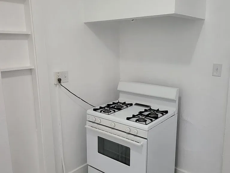 325 Cherry Ave — Photo 14