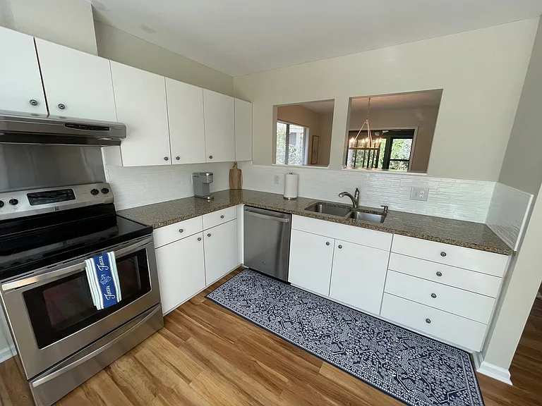 6 Sunflower Ct — Photo 12