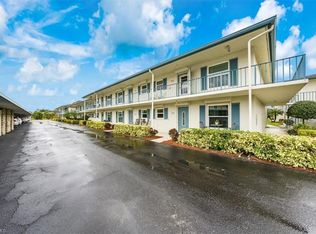 325 Charlemagne Blvd APT C208, Naples, FL 34112