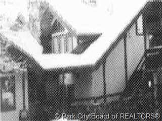 1st image of 10 Ontario Ave #10