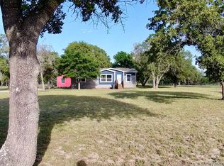 251 County Road 7812, Natalia, TX 78059