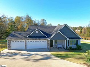 302 Hallie Olivia Dr, Inman, SC 29349