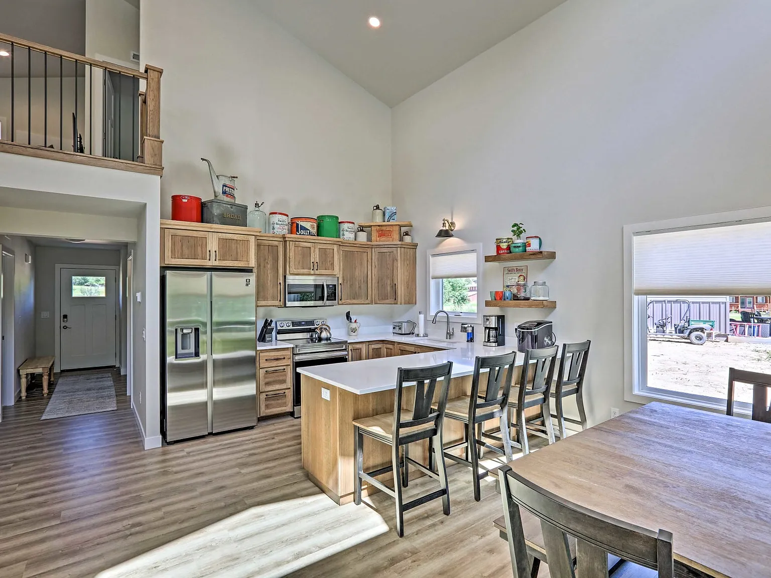 3 bed, 1456 sqft, $3,000 — Photo 4