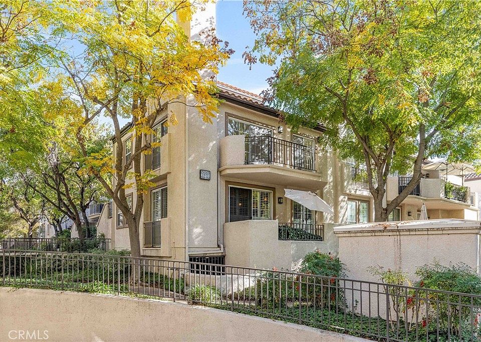 1st image of 24143 Del Monte Dr Unit 284