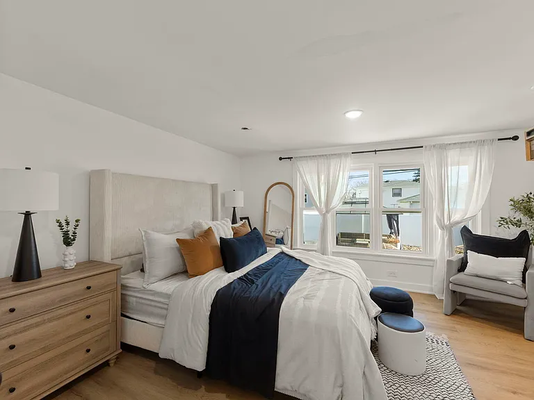 9525 Parkside Ave — Photo 11