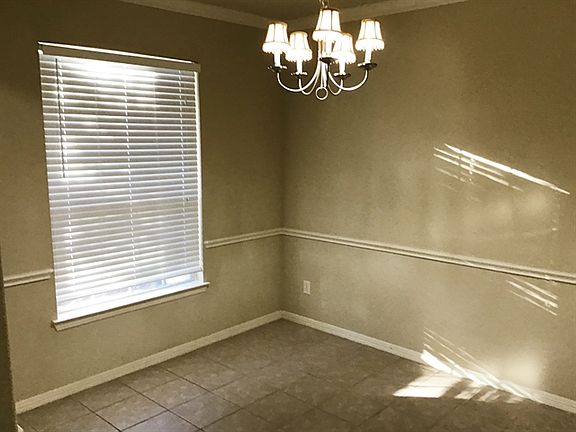 5th image of 17922 Magenta Springs Dr