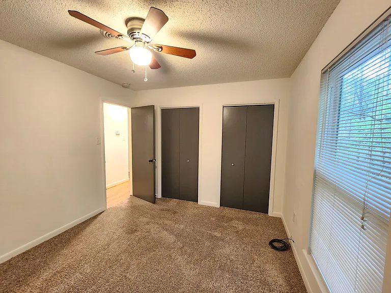 366 Genesis Cir #4 — Photo 8