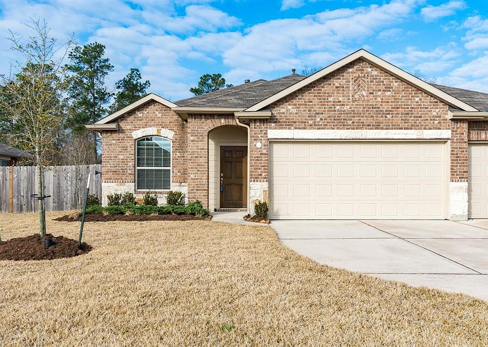 1st image of 18723 Deer Trace Dr