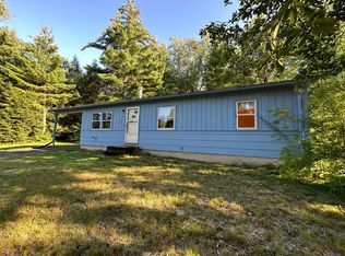 10 Deepwoods Dr, Amherst, MA 01002