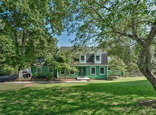 208 Scenic Dr, Oak Ridge, TN 37830