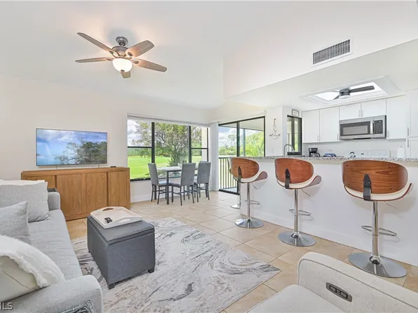 5530 Trailwinds Dr APT 726, Fort Myers, FL 33907