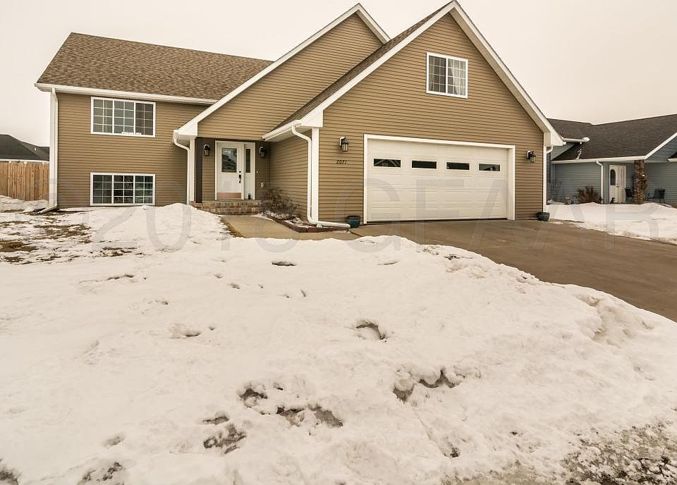 1st image of 2071 41st Ave S