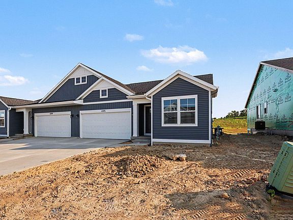4th image of 6595 Bellflower Dr #2