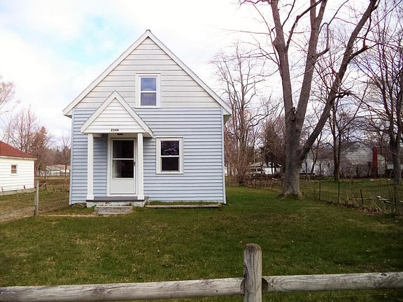 2nd image of 2344 Norman Ave