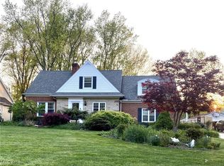 1670 Sheridan Rd, South Euclid, OH 44121