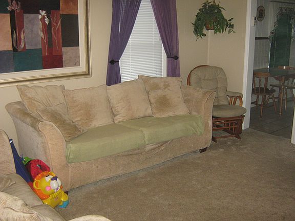 5th image of 10237 Saint Katherine Ln