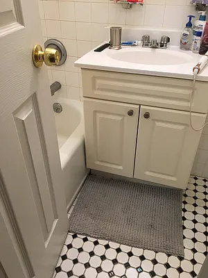 Rented by The Search D&M | media 27