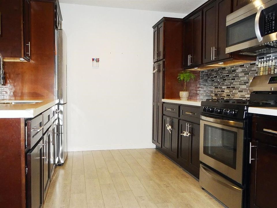 1st image of 82409 El Paseo Ave