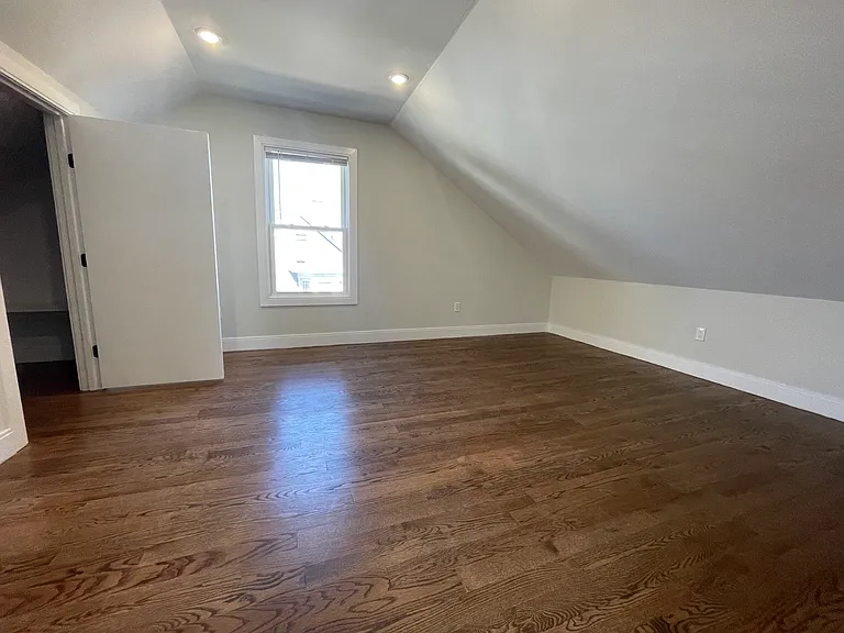 49 Alpine St #2 — Photo 10