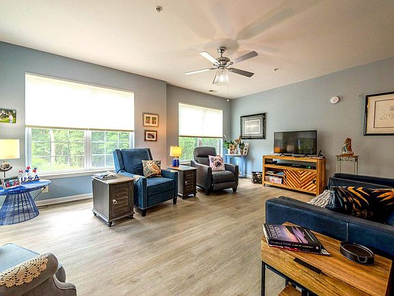 5th image of 4110 Lydia Hollow Dr #110