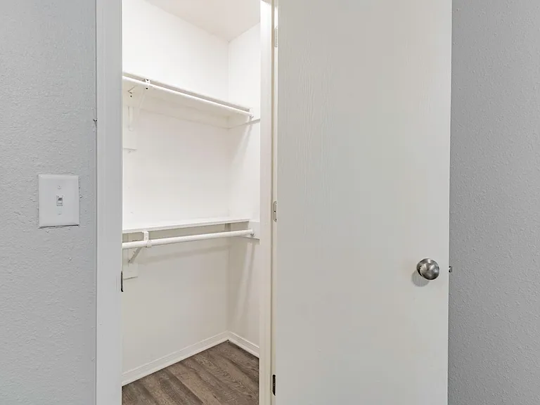 1514 N Dawn Dr — Photo 11
