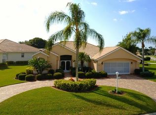 8529 Lakeside Dr, Englewood, FL 34224