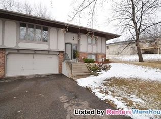 6230 Larch Ln N, Maple Grove, MN 55369