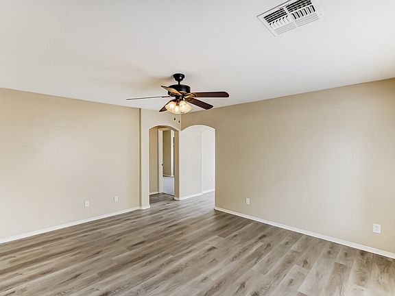 3rd image of 1105 S 225th Ave