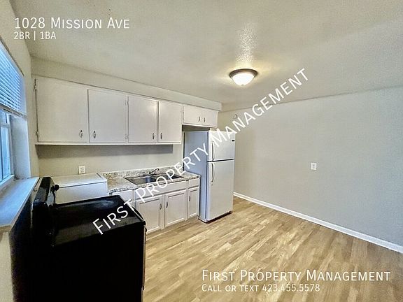 4th image of 1028 Mission Ave