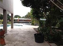 3rd image of 2919 Coral Shores Dr