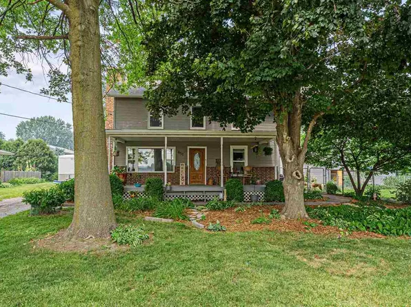 451 Hickory St E, Riverside, IA 52327