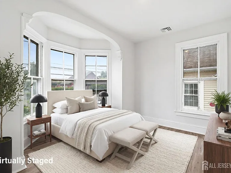 30 W Somerset St #2B — Photo 12