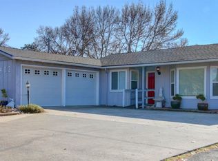 2402 E McAndrews Rd, Medford, OR 97504