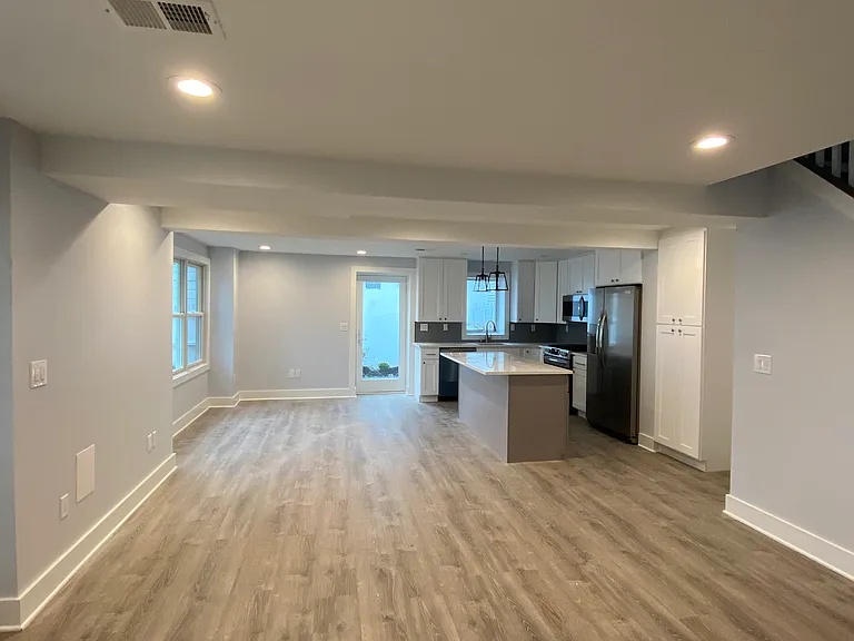 313 7th Ave #REAR — Photo 14