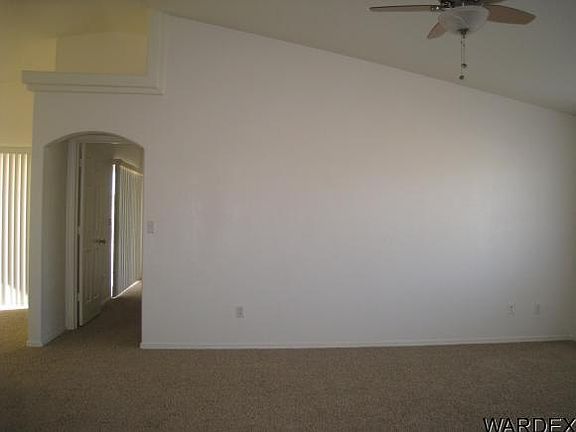 5th image of 25 Southwester Ln