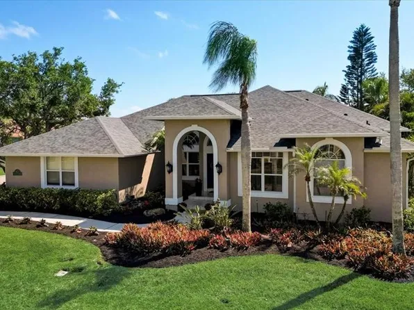 423 S Creek Dr, Osprey, FL 34229