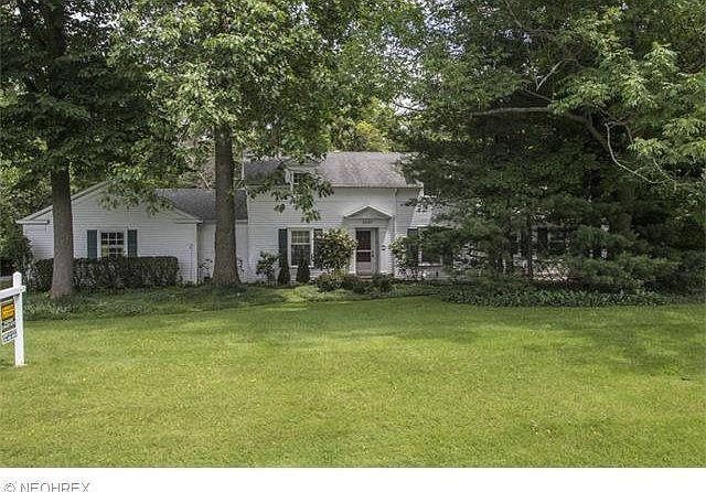 1st image of 3137 Fox Hollow Dr