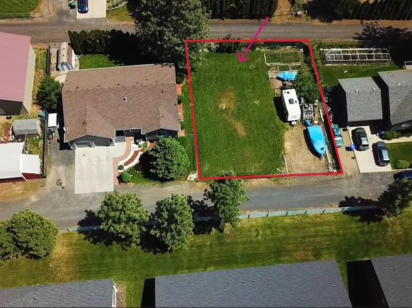 13002 N Hogan Ln, Spokane, WA 99208