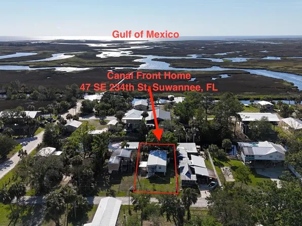 47 SE 234th St, Suwannee, FL 32680