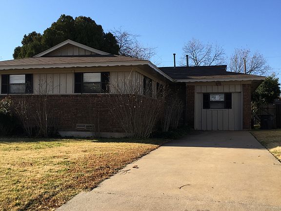 2nd image of 322 NW 62nd St