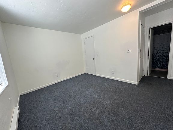 2nd image of 410 Market St #B