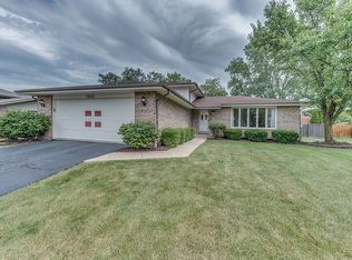 7825 W Wheatfield Dr, Frankfort, IL 60423