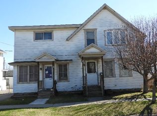 23 Smith St, Plattsburgh, NY 12901