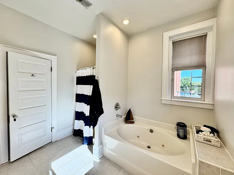 429 W York St #3A — Photo 27