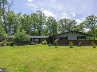 9005 Southwick St, Fairfax, VA 22031