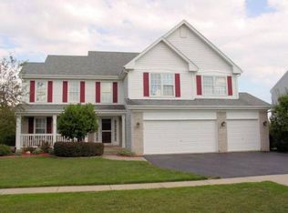 1995 Morningview Dr, Hoffman Estates, IL 60192