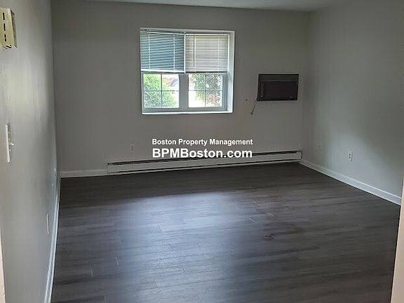 5th image of 55 Elmwood Park APT 3
