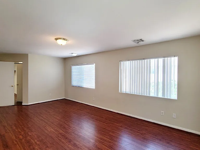 8344 Golden Cypress Ave — Photo 14