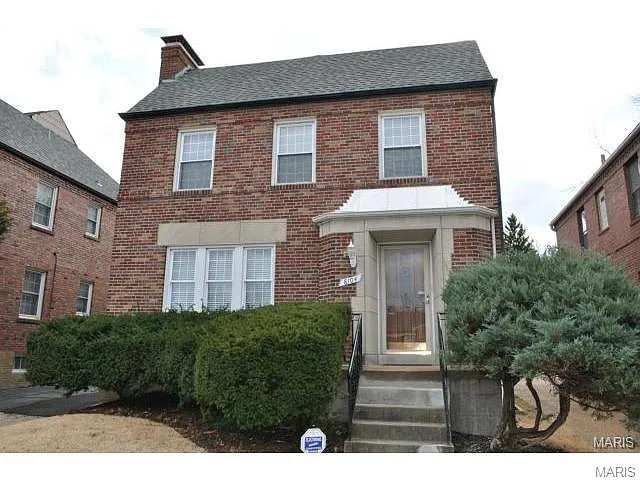 8104 Delmar Blvd photo 1