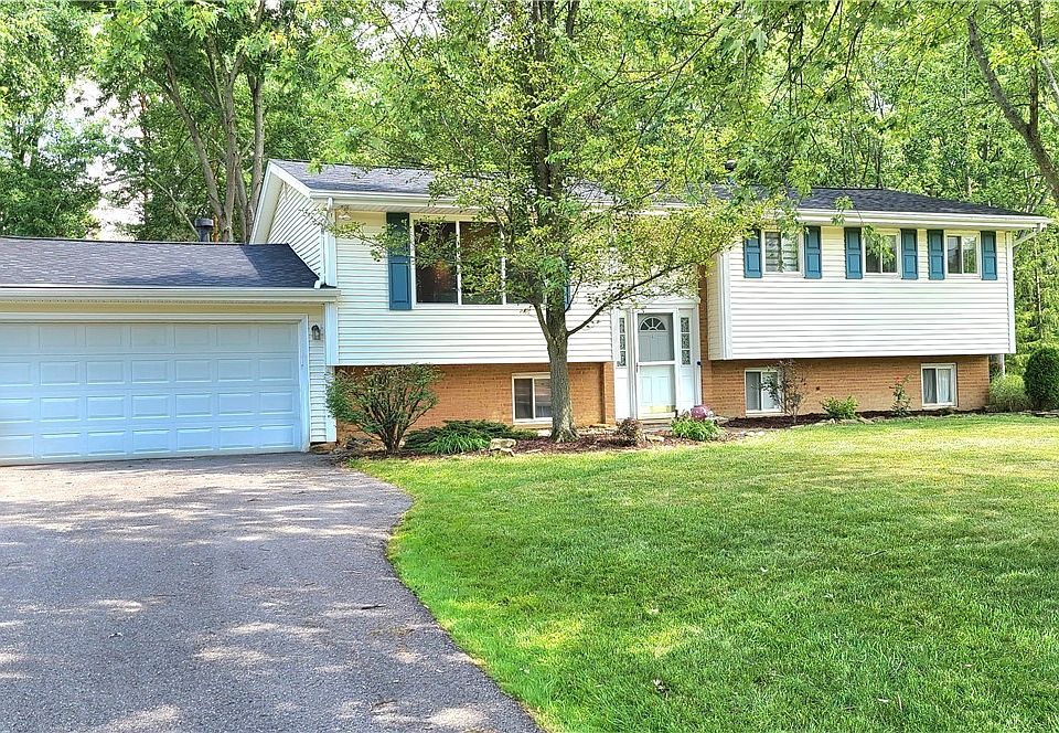 1st image of 9051 Seminole Ln